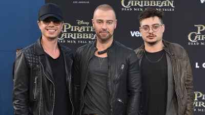 يعيش تاريخ جوي ماثيو وأندرو لورانس لوف على مر السنين 064