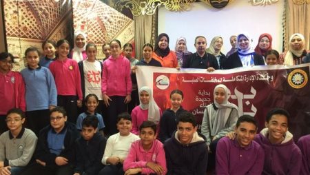 استمرار تنفيذ برنامج التوعية الشامل للتعريف بدور الإدارة المتكاملة للمخلفات الصلبة بالدقهلية