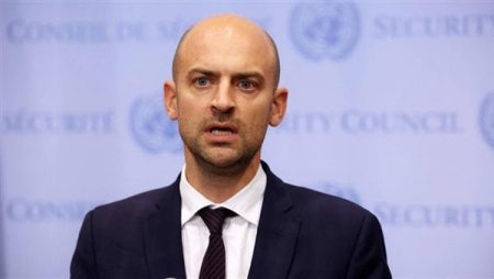 وزير خارجية فرنسا: إسرائيل تريد الاحتفاظ بإمكانية ضرب لبنان حتى بعد وقف إطلاق النار