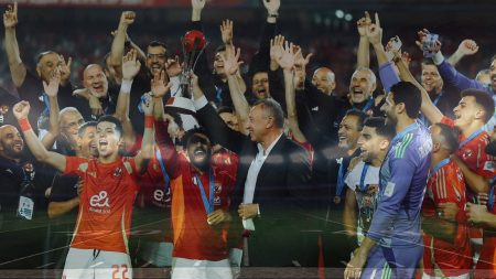 مارك فيش: الأهلي أفضل فريق في أفريقيا.. وسيكرر فوزه بجائزة نادي القرن