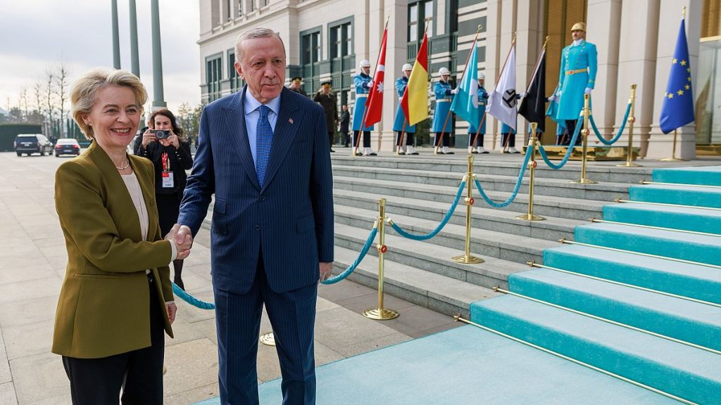 كيف أصبحت تركيا أردوغان اللاعب الرئيسي في سوريا؟