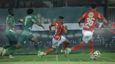 مفاجأة في تشكيل الأهلي المتوقع أمام أورلاندو بيراتس