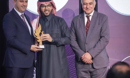 تكريم المذيع السعودي هاني الحجازي في المنتدى العالمي للتواصل بالأردن