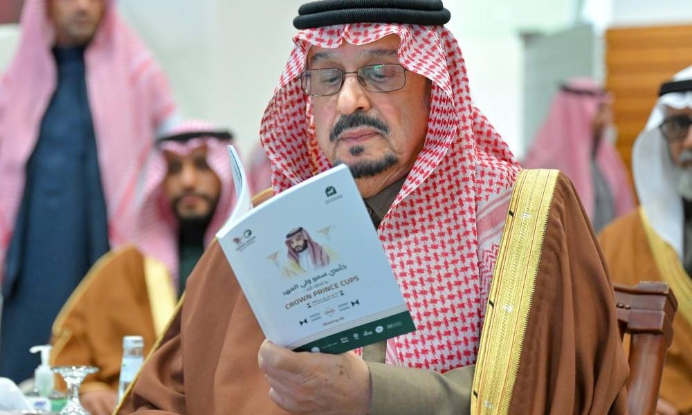 أمير الرياض يتوج الفائزين بكأسَي ولي العهد للخيل المنتَجة محلياً وللإنتاج والمستورد