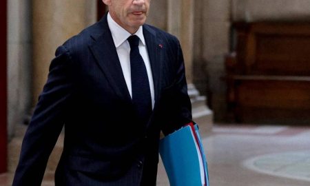 بعد إدانته بالفساد والتنصت.. «سوار إلكتروني» يراقب ساركوزي لمدة عام