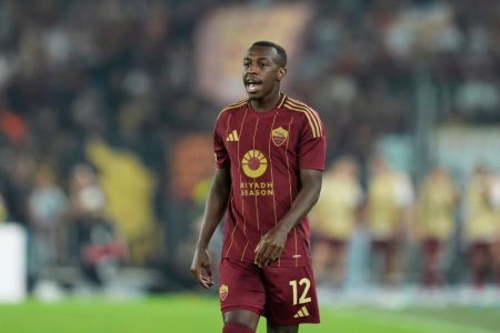 تقارير.. روما يبدأ تسويق سعود عبدالحميد في الشتوية