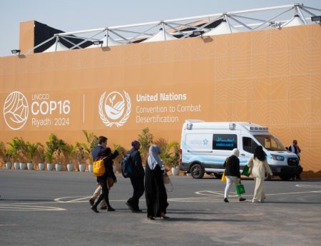 على مدار الساعة.. 3 عيادات طبية متكاملة تقدم خدماتها بـ”كوب 16″