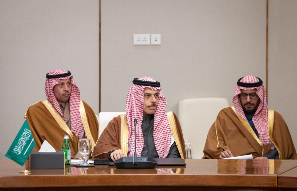 وزير الخارجية يشارك في لجنة الاتصال العربية بشأن سوريا