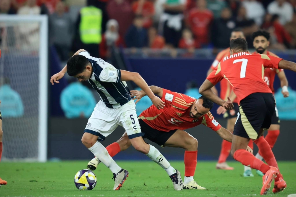باتشوكا ينتزع كأس التحدي من الأهلي المصري ويتأهل لمواجهة ريال مدريد في نهائي إنتركونتيننتال