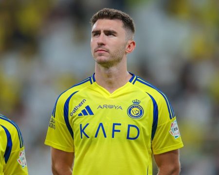 تقارير: لابورت يوافق على الانتقال لغلطة سراي