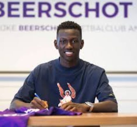 ماذا قدم مروان الصحفي مع بيرشكوت البلجيكي؟