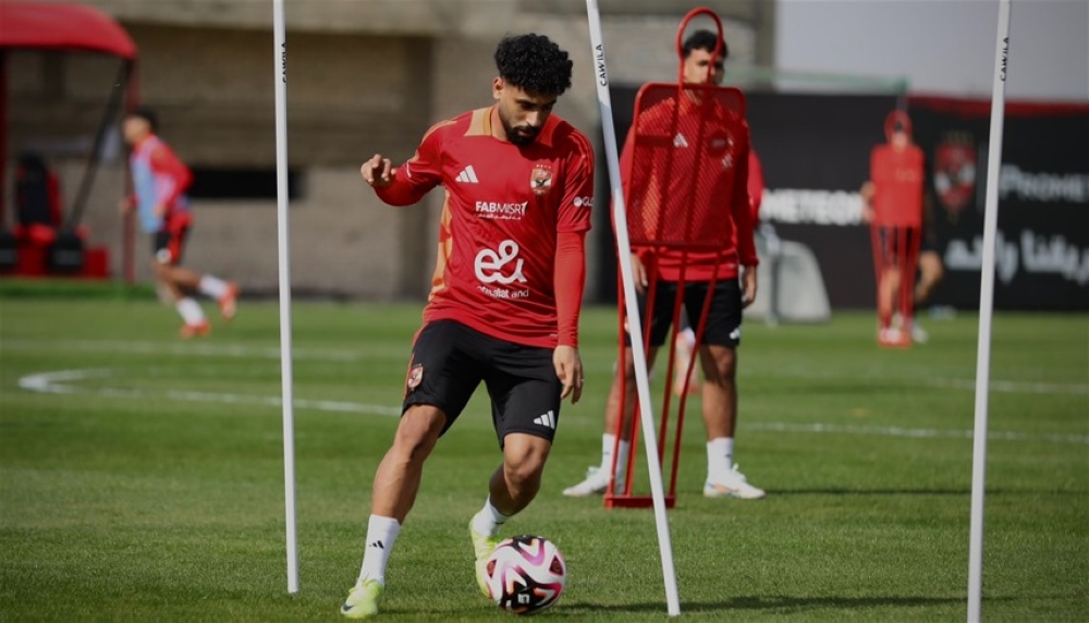 الفتح يعلق على اهتمامه بضم نجم الأهلي المصري