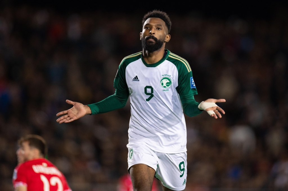 فراس البريكان.. عازف الكرة السعودية