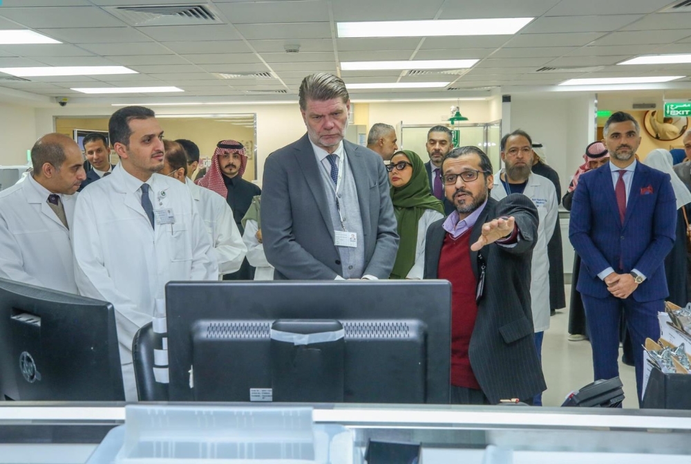 نظام آلي.. “التخصصي” يدشن مختبر تشخيص أمراض الدم والجهاز المناعي