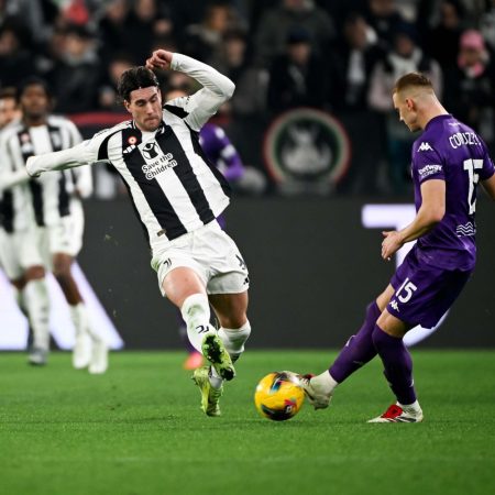 فيورنتينا يفرض التعادل على يوفنتوس في الدوري الإيطالي