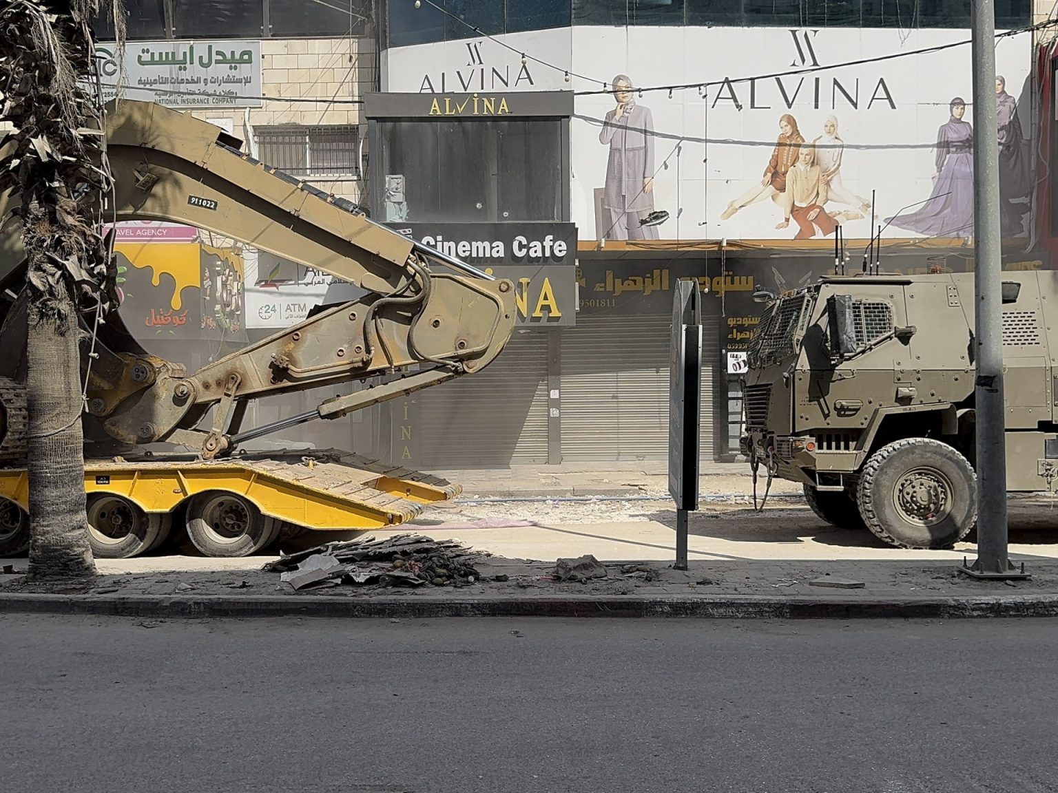 الاحتلال يقتحم عدة مناطق بالضفة ويشتبك مع المقاومة الفلسطينية