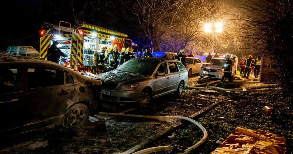 أوكرانيا تتلقى أسلحة أميركية جديدة وتتعرض للمزيد من الضربات الروسية