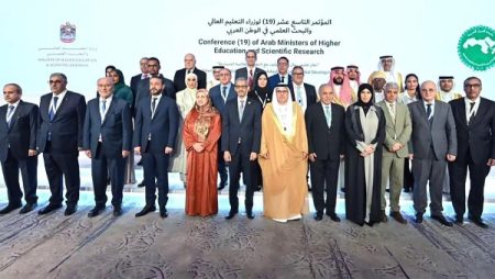 أيمن عاشور: التزام مصر الراسخ بدعم التعاون العربي المشترك