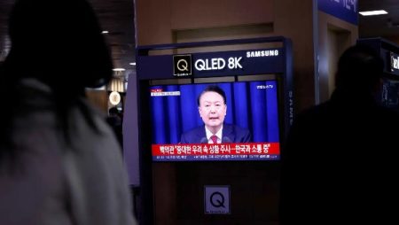 كوريا الجنوبية.. زعيم الحزب الحاكم يدعو لتعليق مهام الرئيس