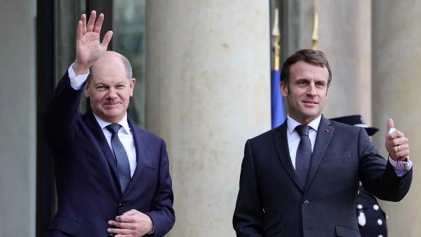 شولتس وماكرون يبديان “استعدادا مشروطا” للتعاون مع قادة سوريا الجدد