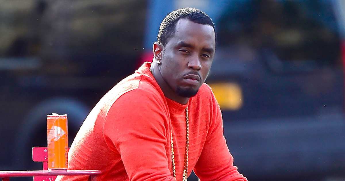 ميزة Diddy 2453 US Weekly 02