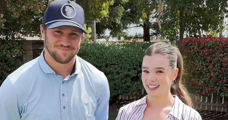 أخبر جوش ألين هيلي ستاينفيلد أنه “لا يستطيع الانتظار لتكوين أسرة” أثناء عرض الدموع