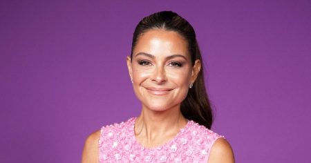 ماريا مينونوس تشبهنا تمامًا بفضل ألقاب كيفن أندرغارو لها (حصريًا)