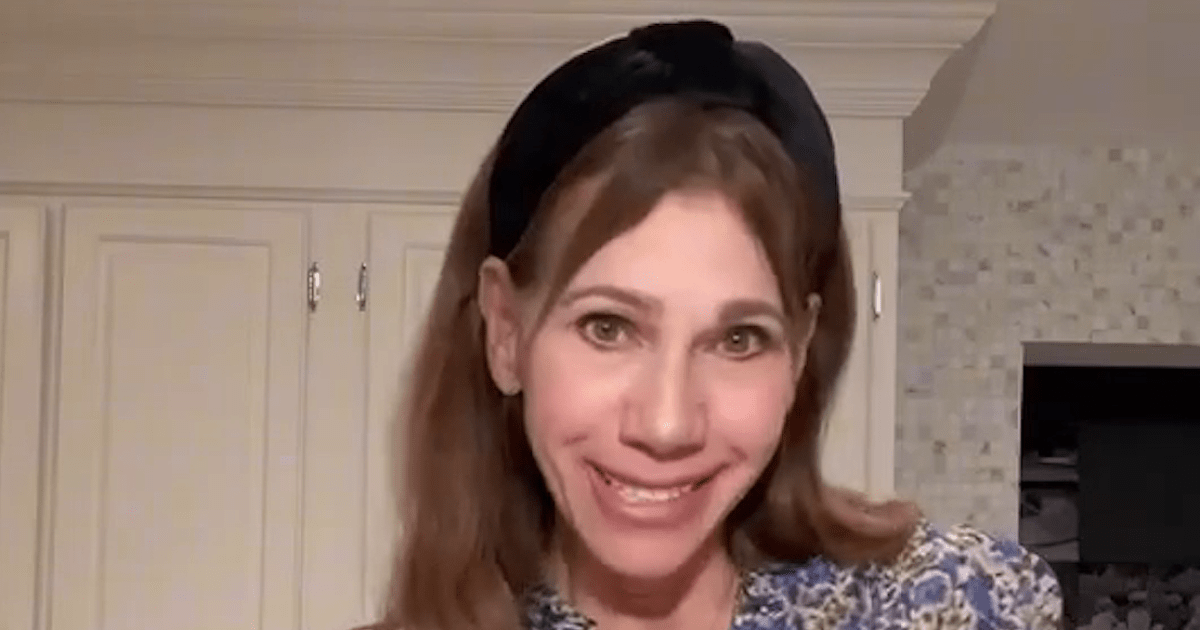 تقول تيريزا نيست إنها تحصل على مدار من رجال أصغر من ابنها أنا محير فقط