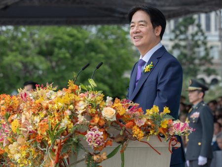 رئيس تايوان ينهي جولته بالمحيط الهادي والصين تستعد لمناورات عسكرية