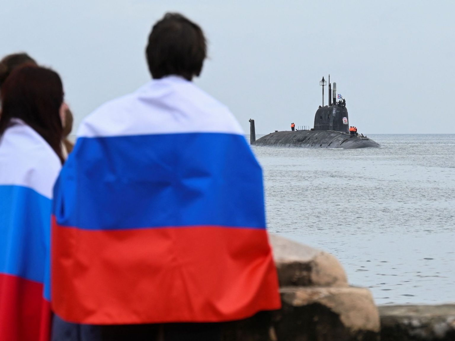 روسيا تجري تدريبات بصواريخ عالية الدقة في البحر المتوسط