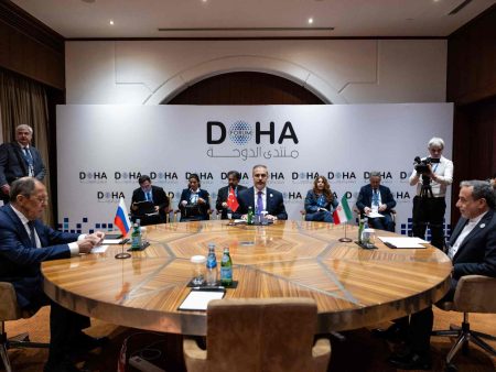 اجتماع “أستانا” بالدوحة يؤكد دعم وحدة سوريا واستئناف الحوار