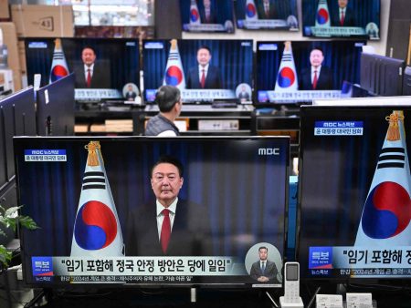 كوريا الجنوبية تحقق في محاولة الرئيس فرض الأحكام العرفية