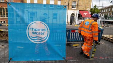 تتلقى شركة Thames Water عرضًا من شركة Covalis وشركة Suez الفرنسية