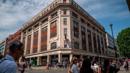 حصلت شركة M&S على الموافقة لهدم وإعادة تطوير متجر Oxford Street الرئيسي