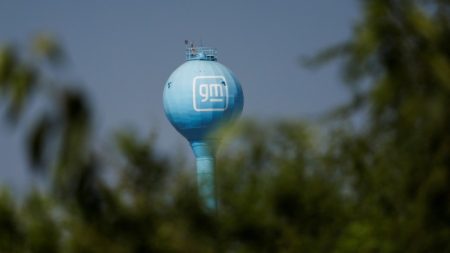 جنرال موتورز تفقد إوزتها الذهبية في الصين