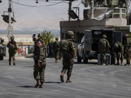 الجيش الإسرائيلي يمشط المنطقة الحدودية مع الأردن وينفي تسلل مسلحين