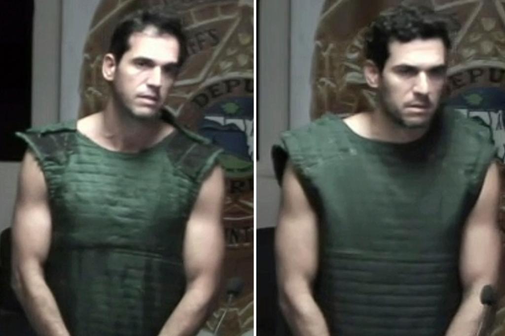 اثنان من أصحاب الملايين العقاريين أورين وألون ألكسندر المتهمان بالاغتصاب المتسلسل يرتديان سترات ناسفة أمام المحكمة