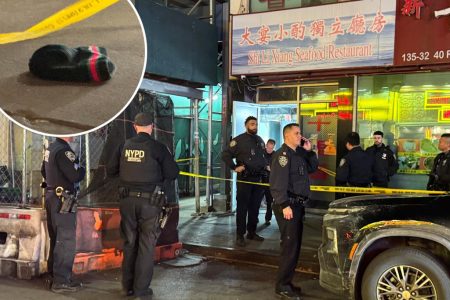 مصادر: امرأة تبلغ من العمر 60 عامًا طعنت في رقبتها في صالة للتدليك في كوينز