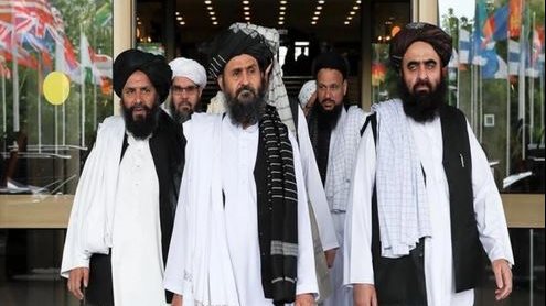 وزير الخارجية الإيراني يلتقي طالبان في أول زيارة لكابول منذ 8 سنوات