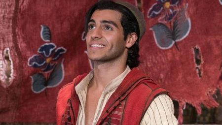 مينا مسعود يكشف تحديات رحلته في هوليوود