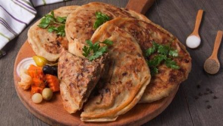 زى الجاهز.. طريقة عمل الحواوشي بالعيش البلدي للشيف نجلاء الشرشابي