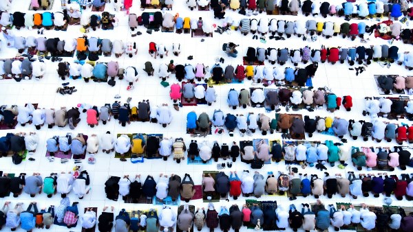 سنن يوم الجمعة وأفضل الأعمال فيه.. تعرف عليها