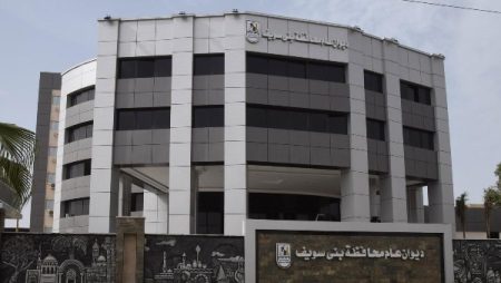 أخبار بني سويف| وفد إماراتي يزور النادى الرياضي.. تصعيد طالبين للإنشاد..افتتاح مسجد بقرية التل