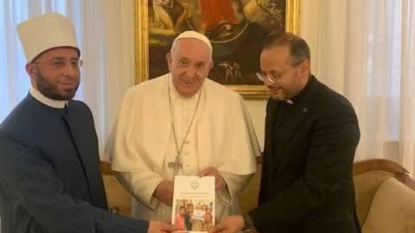 البابا فرنسيس يبعث رسالة لوزير الأوقاف بمناسبة اليوم العالمي للسلام