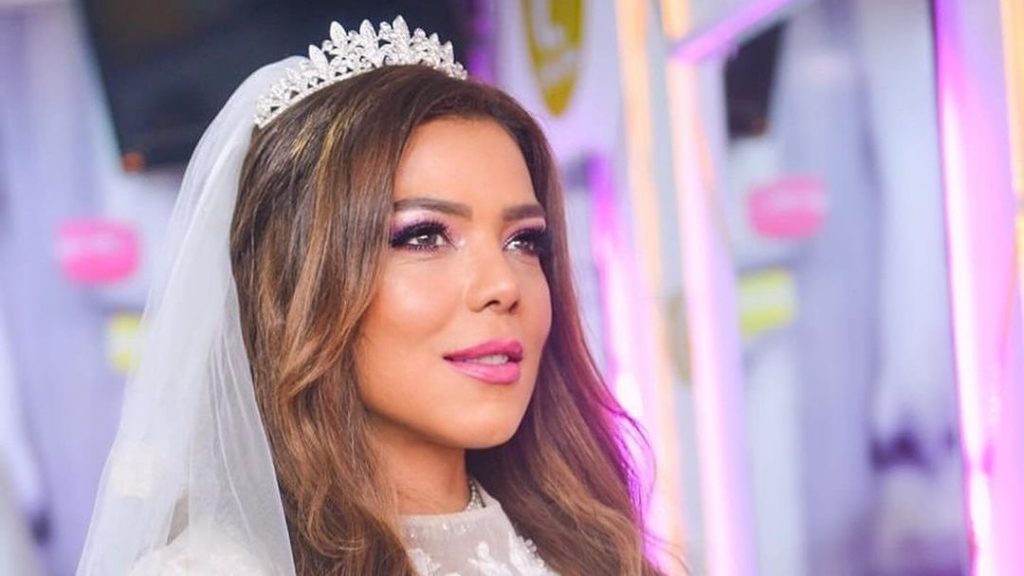 ناهد السباعي تكشف عن مواصفات فتى أحلامها