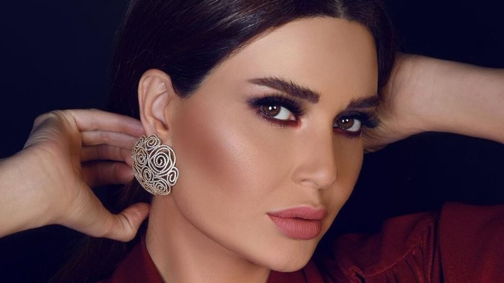 علي طريقتها الخاصة.. سيرين عبد النور تحتفل بعيد ميلادها