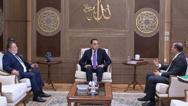 رئيس الوزراء يتابع موقف احتياطيات النقد الأجنبي .. وتحويلات المصريين بالخارج