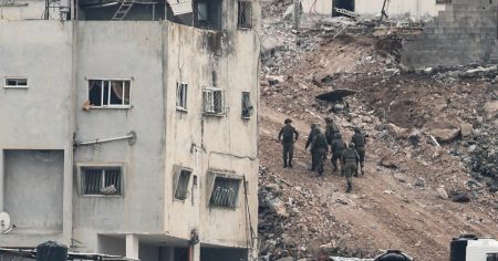 الاحتلال يدفع بتعزيزات إلى جنين وطولكرم ويتحسب لـ”طوفان” الضفة