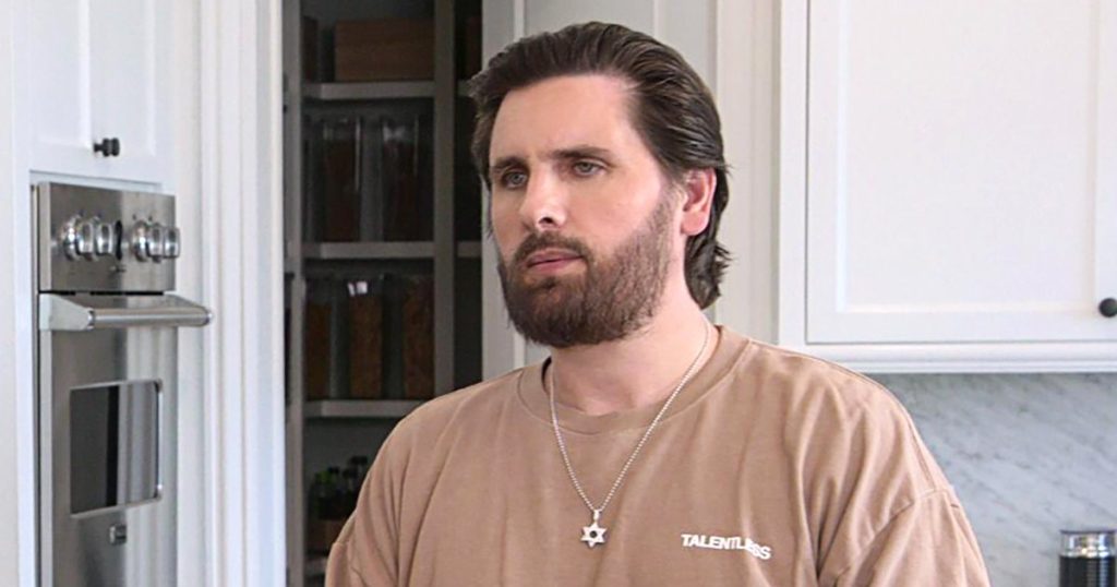 يكشف Scott Disick أنه يطلق فقط 2 دولارًا على أمر Starbucks بقيمة 50 دولارًا: “أنا لا أميل إلى 20 في المائة”