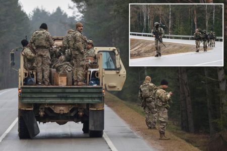 يوضح الناتو التعليقات على أن أربعة جنود مفقودين الولايات المتحدة قد ماتوا أثناء التدريب في ليتوانيا